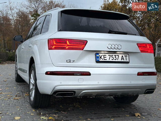 Ауді Ку 7 2018 у Кам'янське (Дніпродзержинськ) на Automoto.ua Білий Ауді Ку 7, об'ємом двигуна 3 л та пробігом 85 тис. км за 27500 $, фото 12 на Automoto.ua