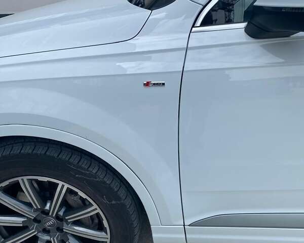 Білий Ауді Ку 7, об'ємом двигуна 3 л та пробігом 162 тис. км за 32500 $, фото 23 на Automoto.ua