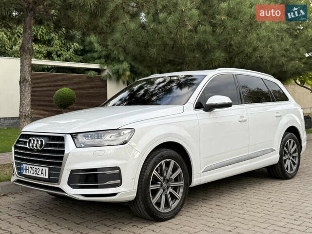 Білий Ауді Ку 7, об'ємом двигуна 3 л та пробігом 108 тис. км за 31900 $, фото 27 на Automoto.ua