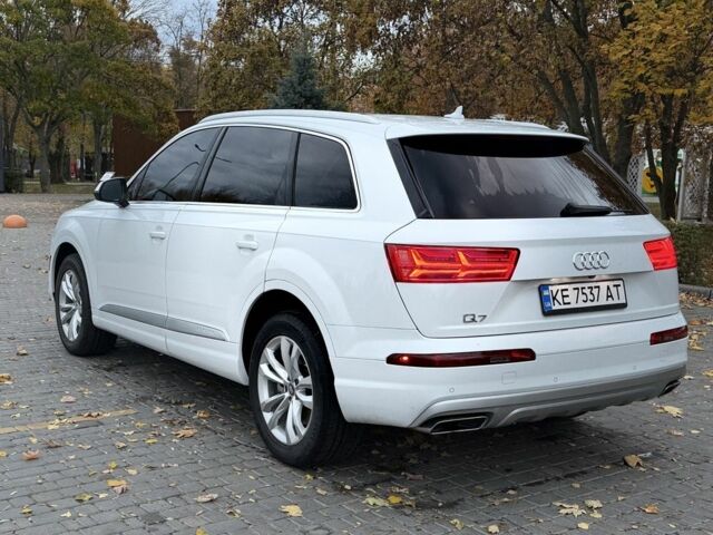 Ауді Ку 7 2018 у Кам'янське (Дніпродзержинськ) на Automoto.ua Білий Ауді Ку 7, об'ємом двигуна 3 л та пробігом 85 тис. км за 27900 $, фото 11 на Automoto.ua