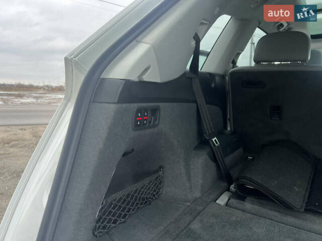 Белый Ауди Ку 7, объемом двигателя 2 л и пробегом 102 тыс. км за 26999 $, фото 29 на Automoto.ua