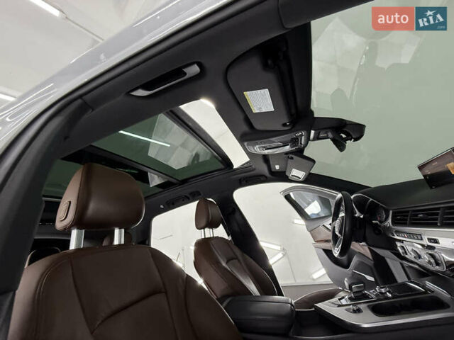 Белый Ауди Ку 7, объемом двигателя 2 л и пробегом 136 тыс. км за 25999 $, фото 78 на Automoto.ua