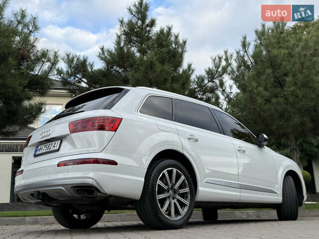 Білий Ауді Ку 7, об'ємом двигуна 3 л та пробігом 108 тис. км за 31900 $, фото 21 на Automoto.ua