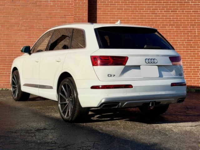 Білий Ауді Ку 7, об'ємом двигуна 3 л та пробігом 37 тис. км за 15900 $, фото 7 на Automoto.ua