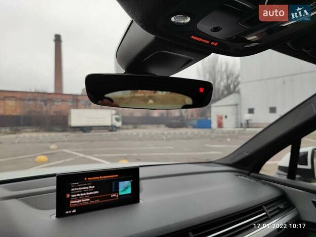 Белый Ауди Ку 7, объемом двигателя 2 л и пробегом 96 тыс. км за 44000 $, фото 4 на Automoto.ua