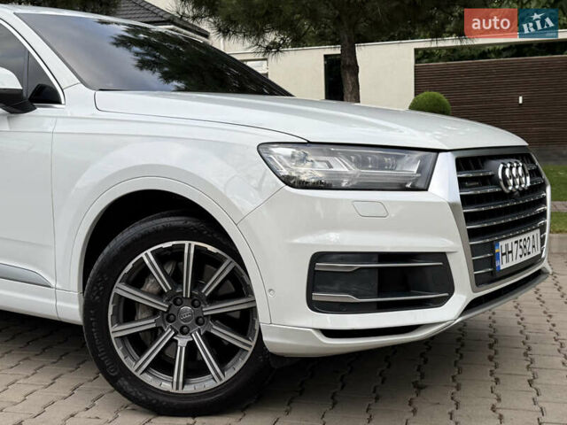 Белый Ауди Ку 7, объемом двигателя 3 л и пробегом 108 тыс. км за 29900 $, фото 10 на Automoto.ua
