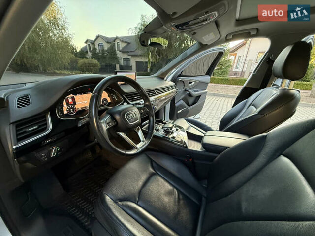 Белый Ауди Ку 7, объемом двигателя 3 л и пробегом 108 тыс. км за 29900 $, фото 86 на Automoto.ua