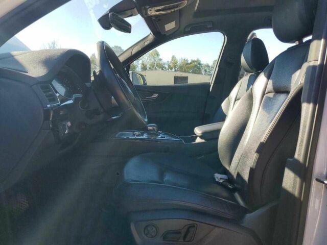 Білий Ауді Ку 7, об'ємом двигуна 3 л та пробігом 150 тис. км за 6900 $, фото 6 на Automoto.ua