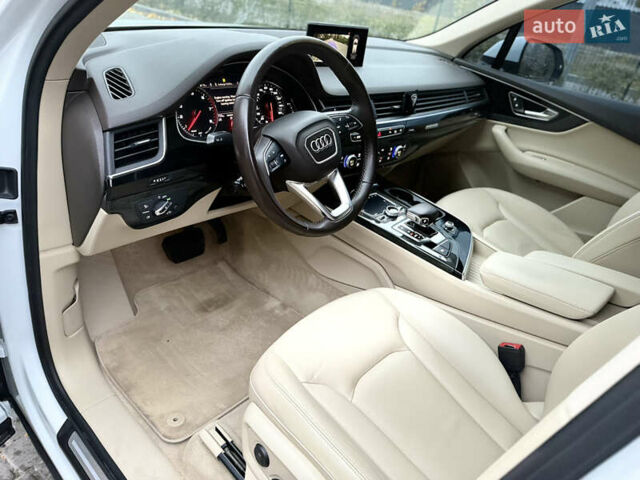 Ауді Ку 7 2018 у Кам'янське (Дніпродзержинськ) на Automoto.ua Білий Ауді Ку 7, об'ємом двигуна 3 л та пробігом 85 тис. км за 27500 $, фото 18 на Automoto.ua