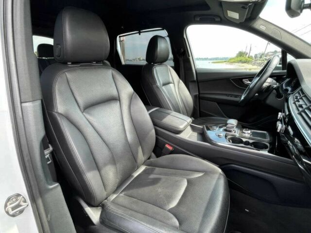 Ауди Ку 7 2018 в Полтаве на Automoto.ua Белый Ауди Ку 7, объемом двигателя 3 л и пробегом 50 тыс. км за 18000 $, фото 11 на Automoto.ua