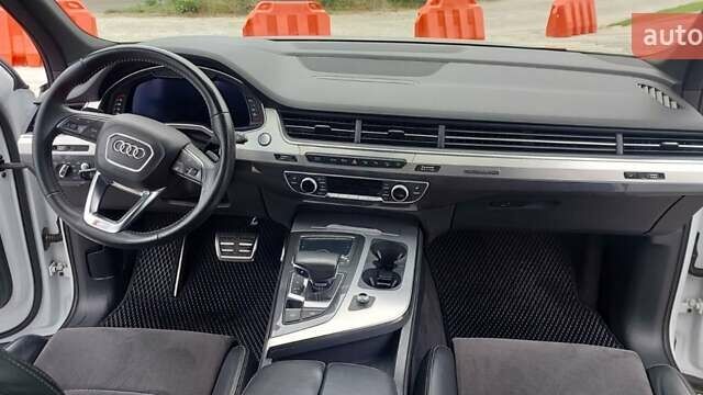 Білий Ауді Ку 7, об'ємом двигуна 2.97 л та пробігом 94 тис. км за 54700 $, фото 9 на Automoto.ua