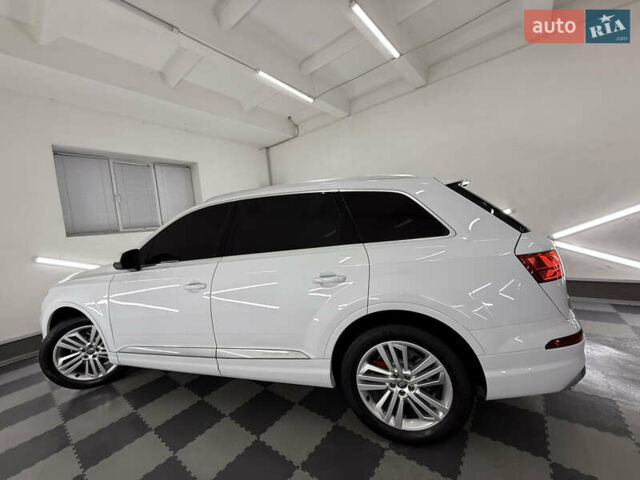 Белый Ауди Ку 7, объемом двигателя 2 л и пробегом 136 тыс. км за 25999 $, фото 113 на Automoto.ua