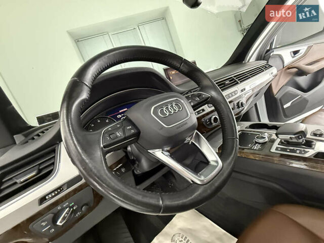 Білий Ауді Ку 7, об'ємом двигуна 2 л та пробігом 136 тис. км за 29599 $, фото 46 на Automoto.ua