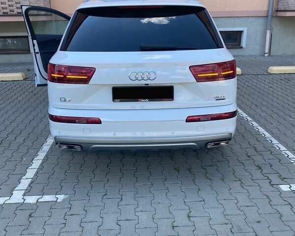 Білий Ауді Ку 7, об'ємом двигуна 3 л та пробігом 162 тис. км за 32500 $, фото 29 на Automoto.ua