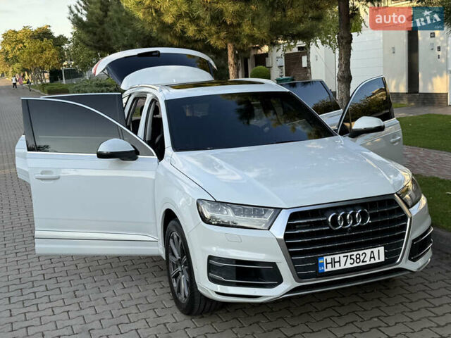 Білий Ауді Ку 7, об'ємом двигуна 3 л та пробігом 108 тис. км за 31900 $, фото 67 на Automoto.ua