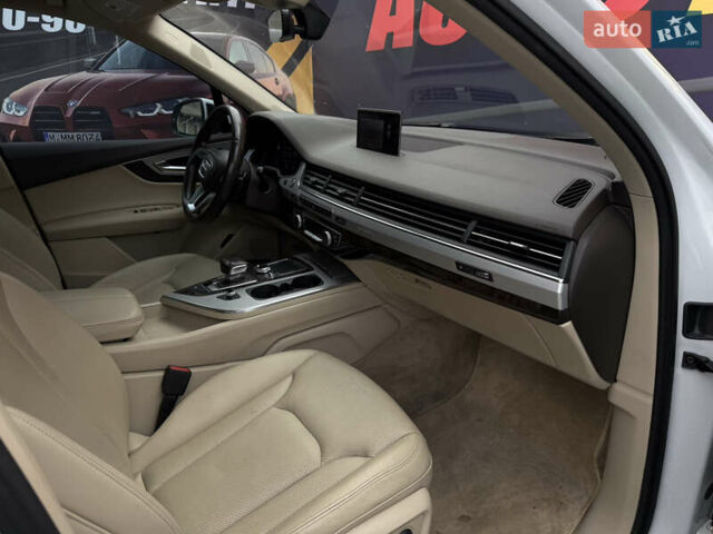 Белый Ауди Ку 7, объемом двигателя 1.98 л и пробегом 198 тыс. км за 23700 $, фото 42 на Automoto.ua