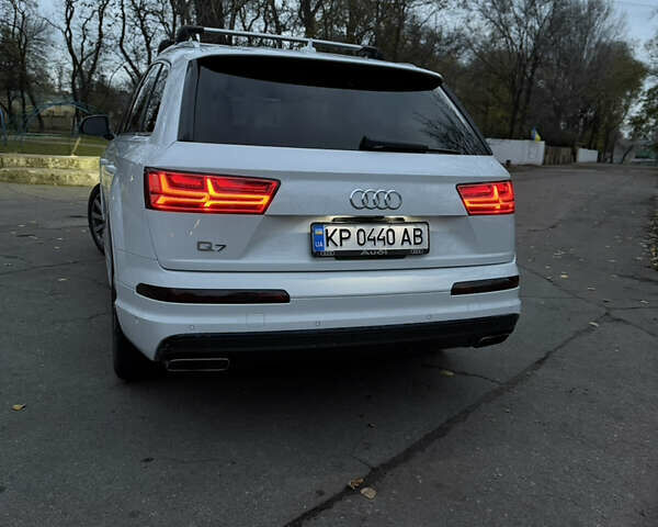 Білий Ауді Ку 7, об'ємом двигуна 1.98 л та пробігом 95 тис. км за 36000 $, фото 9 на Automoto.ua