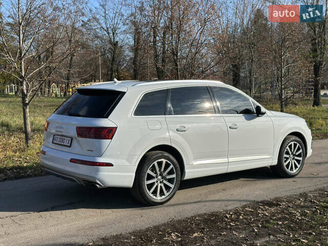 Білий Ауді Ку 7, об'ємом двигуна 2 л та пробігом 106 тис. км за 29500 $, фото 4 на Automoto.ua