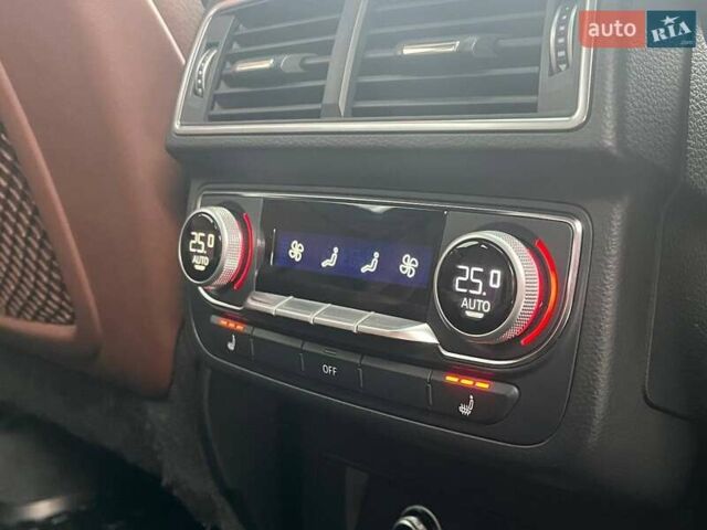 Белый Ауди Ку 7, объемом двигателя 3 л и пробегом 105 тыс. км за 31990 $, фото 21 на Automoto.ua