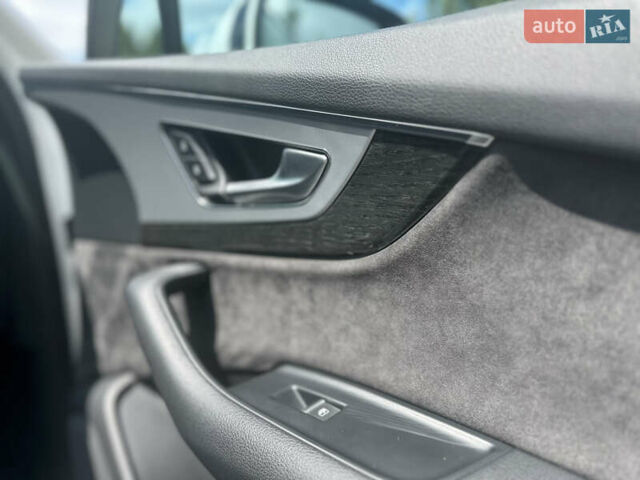 Білий Ауді Ку 7, об'ємом двигуна 2.97 л та пробігом 121 тис. км за 53700 $, фото 14 на Automoto.ua