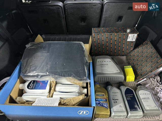 Білий Ауді Ку 7, об'ємом двигуна 2 л та пробігом 106 тис. км за 29500 $, фото 29 на Automoto.ua