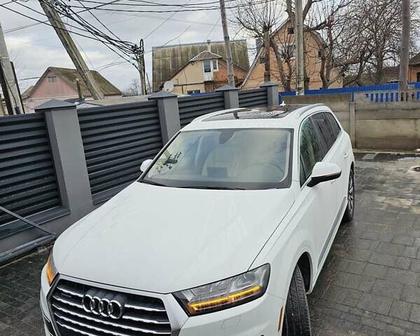 Белый Ауди Ку 7, объемом двигателя 3 л и пробегом 79 тыс. км за 42800 $, фото 1 на Automoto.ua