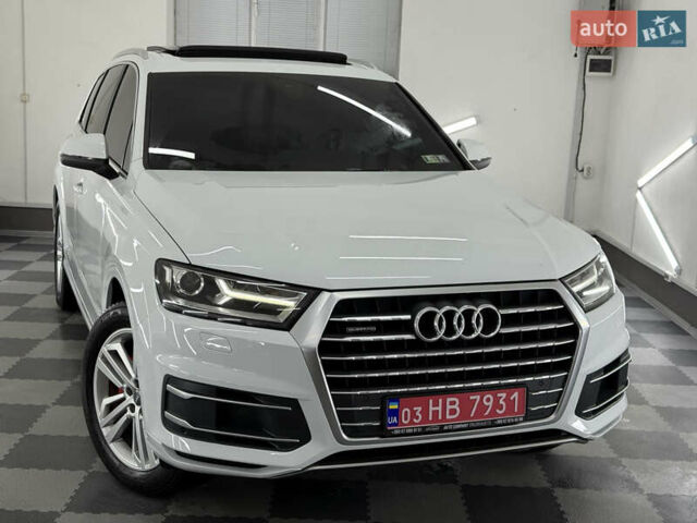 Белый Ауди Ку 7, объемом двигателя 2 л и пробегом 136 тыс. км за 25999 $, фото 3 на Automoto.ua