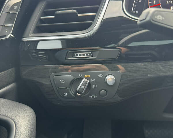 Белый Ауди Ку 7, объемом двигателя 3 л и пробегом 185 тыс. км за 33000 $, фото 15 на Automoto.ua