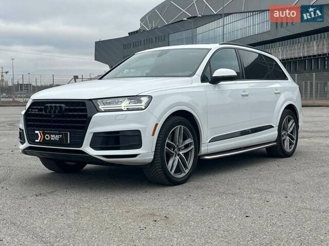 Белый Ауди Ку 7, объемом двигателя 3 л и пробегом 105 тыс. км за 31990 $, фото 7 на Automoto.ua