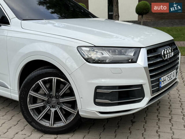 Білий Ауді Ку 7, об'ємом двигуна 3 л та пробігом 108 тис. км за 31900 $, фото 9 на Automoto.ua