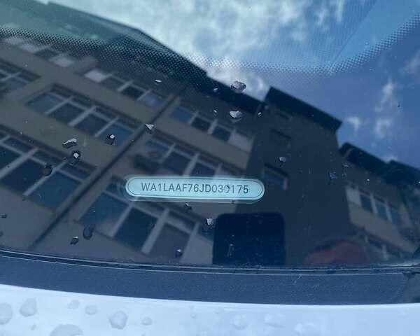 Білий Ауді Ку 7, об'ємом двигуна 3 л та пробігом 162 тис. км за 32500 $, фото 27 на Automoto.ua