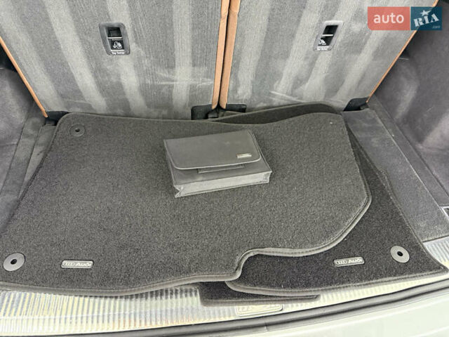 Білий Ауді Ку 7, об'ємом двигуна 2 л та пробігом 136 тис. км за 29599 $, фото 97 на Automoto.ua