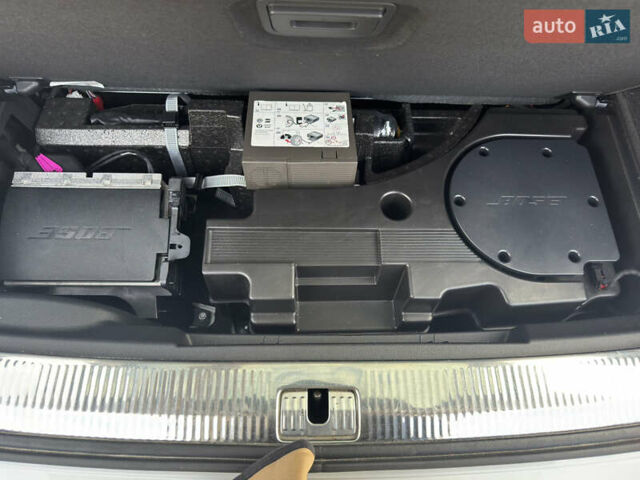 Білий Ауді Ку 7, об'ємом двигуна 1.98 л та пробігом 112 тис. км за 36800 $, фото 37 на Automoto.ua