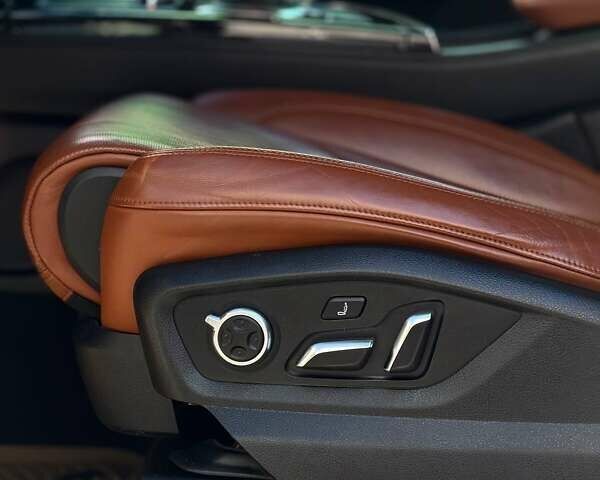 Білий Ауді Ку 7, об'ємом двигуна 3 л та пробігом 145 тис. км за 36900 $, фото 21 на Automoto.ua