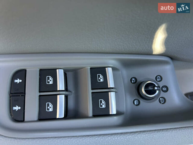 Білий Ауді Ку 7, об'ємом двигуна 3 л та пробігом 104 тис. км за 28500 $, фото 51 на Automoto.ua