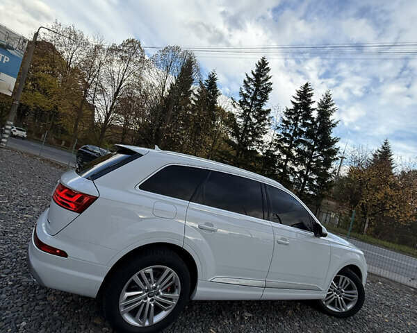 Ауді Ку 7 2018 у Трускавце на Automoto.ua Білий Ауді Ку 7, об'ємом двигуна 2 л та пробігом 136 тис. км за 29599 $, фото 14 на Automoto.ua