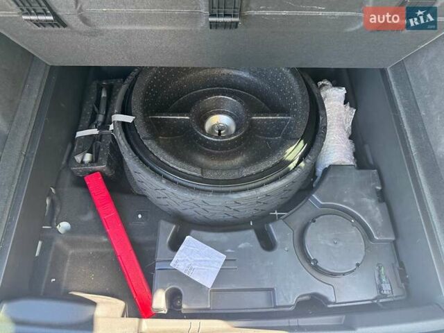 Белый Ауди Ку 7, объемом двигателя 3 л и пробегом 114 тыс. км за 41000 $, фото 17 на Automoto.ua