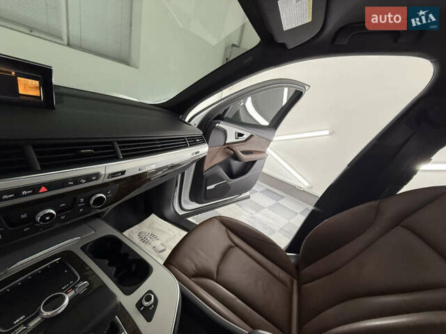 Белый Ауди Ку 7, объемом двигателя 2 л и пробегом 136 тыс. км за 25999 $, фото 42 на Automoto.ua