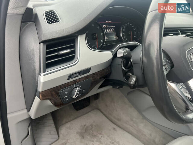 Белый Ауди Ку 7, объемом двигателя 2 л и пробегом 102 тыс. км за 26999 $, фото 17 на Automoto.ua
