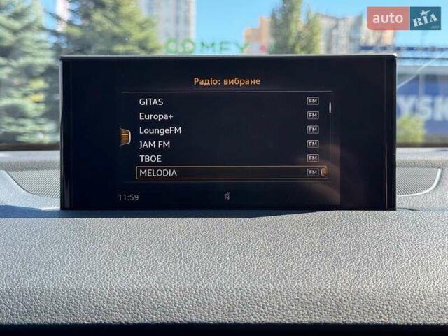 Белый Ауди Ку 7, объемом двигателя 3 л и пробегом 114 тыс. км за 41000 $, фото 39 на Automoto.ua