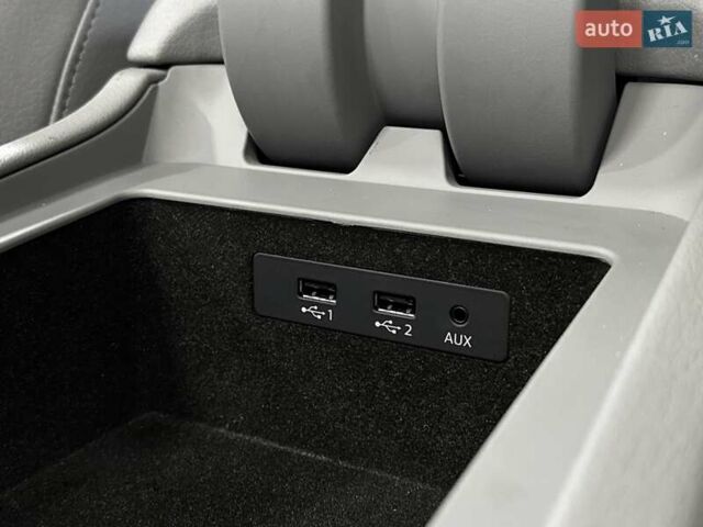 Белый Ауди Ку 7, объемом двигателя 1.98 л и пробегом 102 тыс. км за 29900 $, фото 44 на Automoto.ua