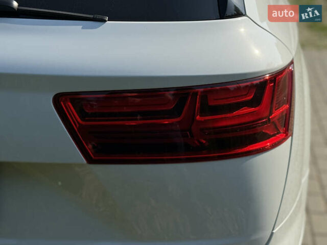 Білий Ауді Ку 7, об'ємом двигуна 3 л та пробігом 140 тис. км за 30999 $, фото 24 на Automoto.ua