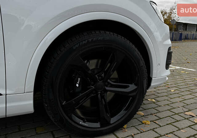 Ауди Ку 7 2018 в Тернополе на Automoto.ua Белый Ауди Ку 7, объемом двигателя 3 л и пробегом 151 тыс. км за 40900 $, фото 71 на Automoto.ua