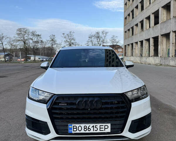 Білий Ауді Ку 7, об'ємом двигуна 1.98 л та пробігом 112 тис. км за 36800 $, фото 11 на Automoto.ua