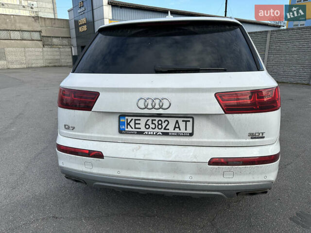 Ауди Ку 7 2018 в Днепре (Днепропетровске) на Automoto.ua Белый Ауди Ку 7, объемом двигателя 3 л и пробегом 214 тыс. км за 34000 $, фото 3 на Automoto.ua