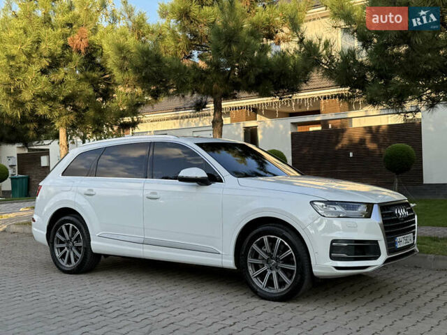Білий Ауді Ку 7, об'ємом двигуна 3 л та пробігом 108 тис. км за 31900 $, фото 56 на Automoto.ua