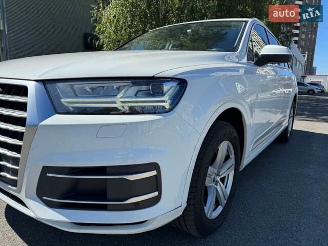 Белый Ауди Ку 7, объемом двигателя 3 л и пробегом 114 тыс. км за 41000 $, фото 74 на Automoto.ua