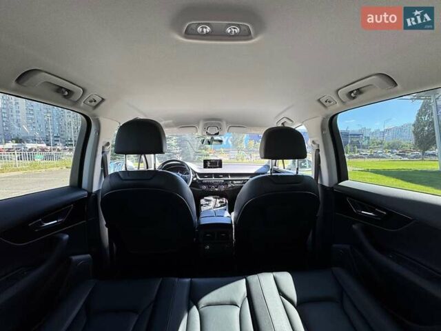 Белый Ауди Ку 7, объемом двигателя 3 л и пробегом 114 тыс. км за 41000 $, фото 16 на Automoto.ua