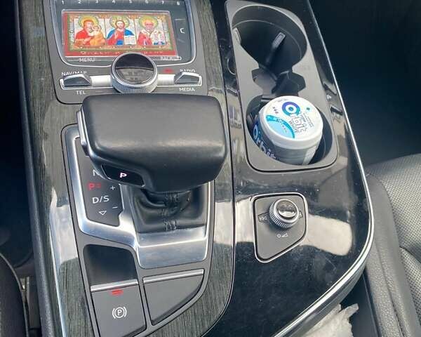 Білий Ауді Ку 7, об'ємом двигуна 3 л та пробігом 162 тис. км за 32500 $, фото 9 на Automoto.ua