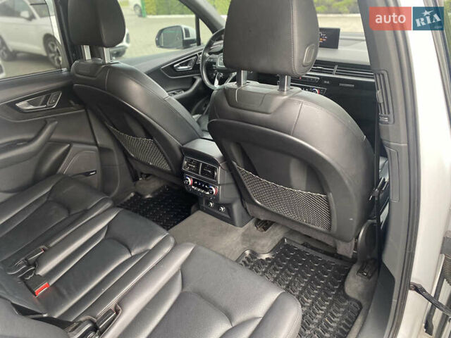 Белый Ауди Ку 7, объемом двигателя 3 л и пробегом 112 тыс. км за 35000 $, фото 29 на Automoto.ua